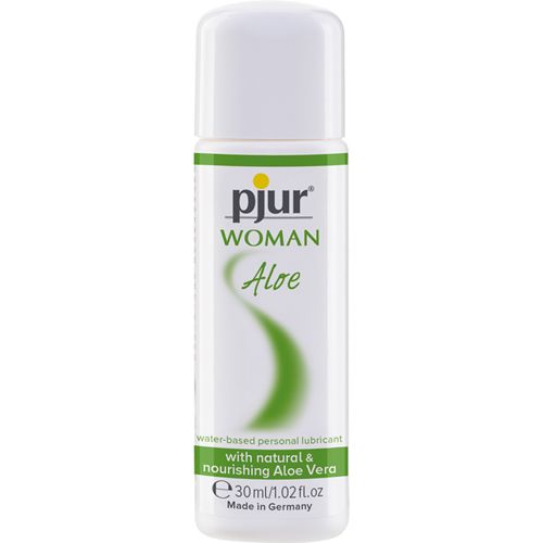 Flacon blanc avec logo jaune et graphique vert. Inscription : pjur, WOMAN Aloe, lubrifiant à base d'eau, avec Aloe Vera. 30 ml/1.02 fl oz.