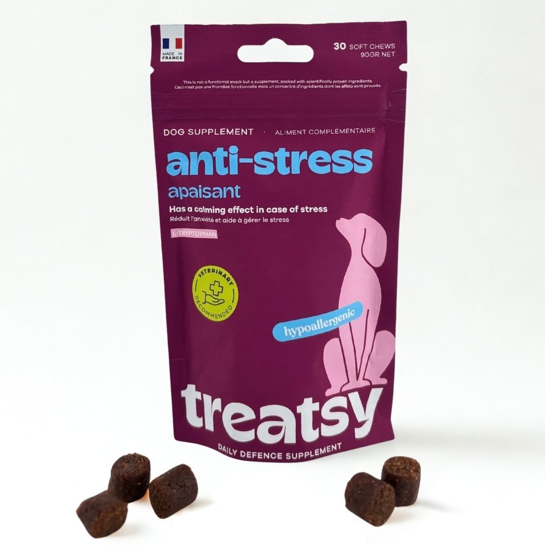 Emballage de complément anti-stress pour chiens. 30 Soft Chews, 90g. Comprimés bruns.