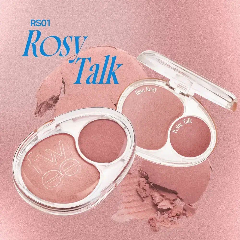 Twee FWEE Mellow Dual Blusher RS01 Rosy Talk producten. Tekst en productillustraties op roze achtergrond. Eén product geopend.