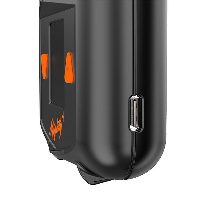 Gedetailleerde weergave van de MIGHTY+ Vaporizer met de zijdelingse USB-C oplaadpoort.