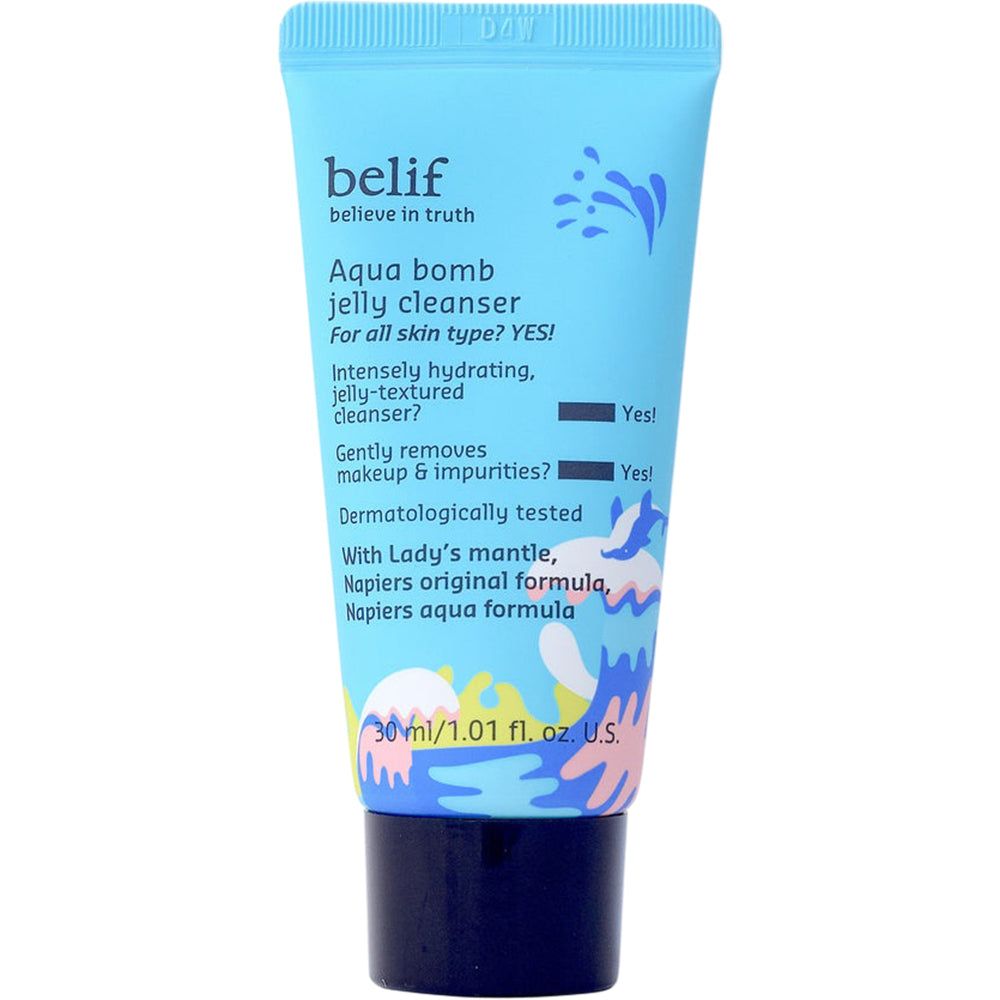 Tube Belif Aqua Bomb Jelly Cleanser. Bleu clair avec des vagues colorées et des éclaboussures. Contient 30ml.