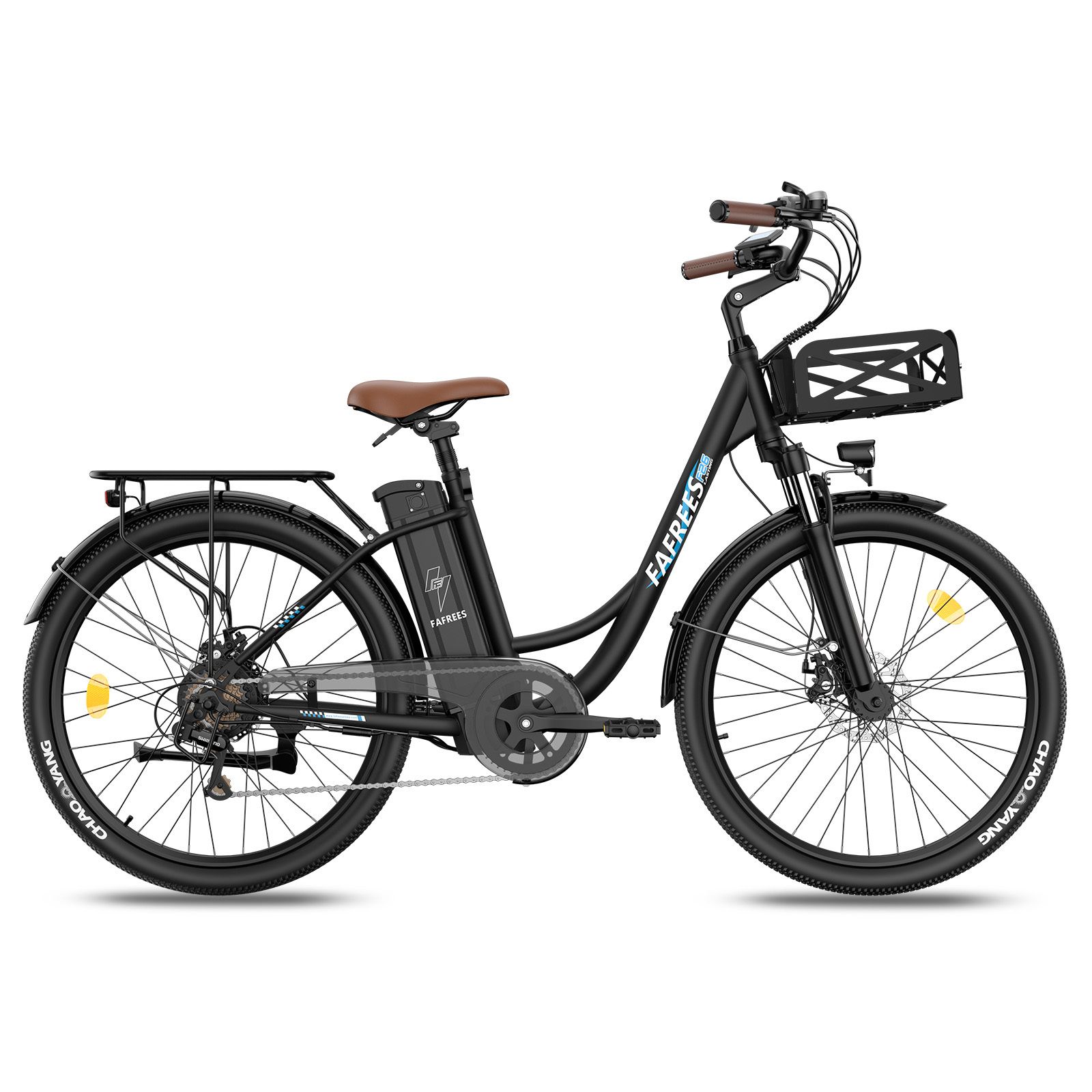 Vélo électrique noir avec selle et guidon marron. Panier avant, porte-bagages arrière. Marque Fafrees.