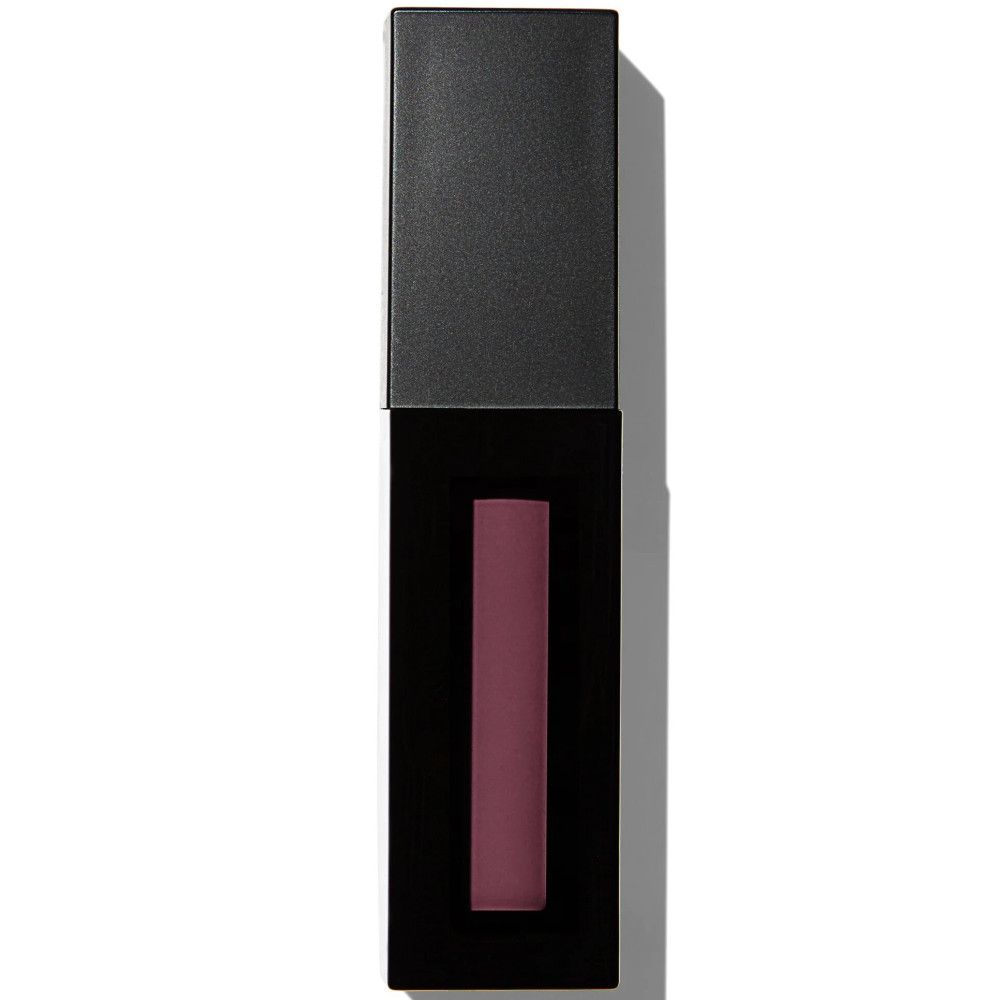 Tube de gloss noir avec bouchon fermé. Une bande rose est visible sur le tube.