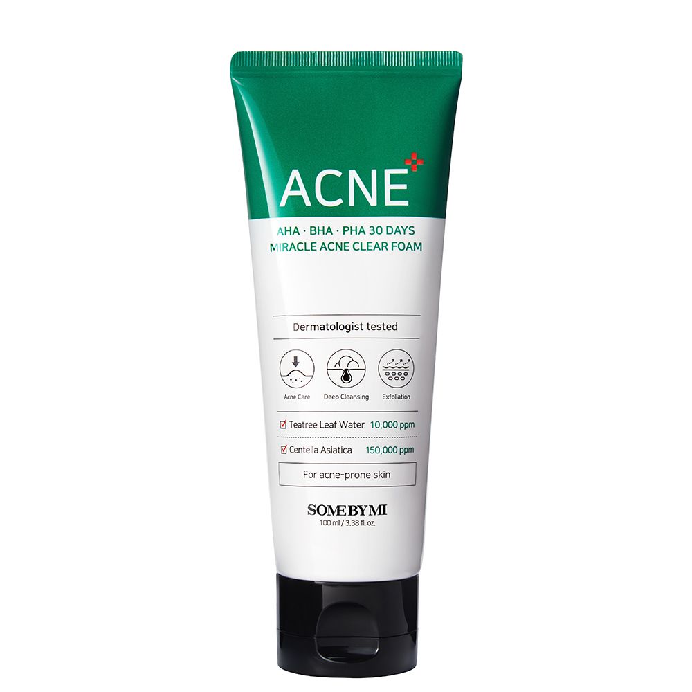 Tube de mousse nettoyante SOMEBYMI AHA-BHA-PHA Miracle Acne Clear. Testé par des dermatologues. Pour peaux à tendance acnéique.