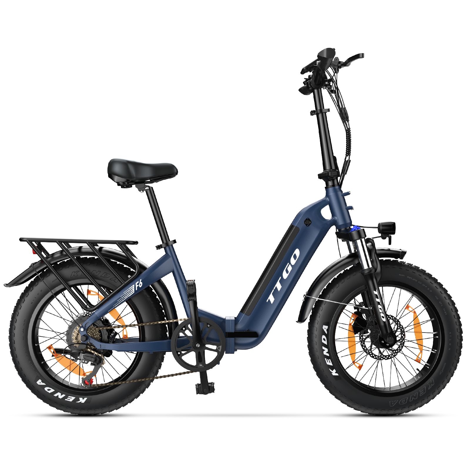 Vélo électrique pliable bleu foncé. Pneus noirs Kenda. Porte-bagages, selle, garde-boue. Logo TTGO.