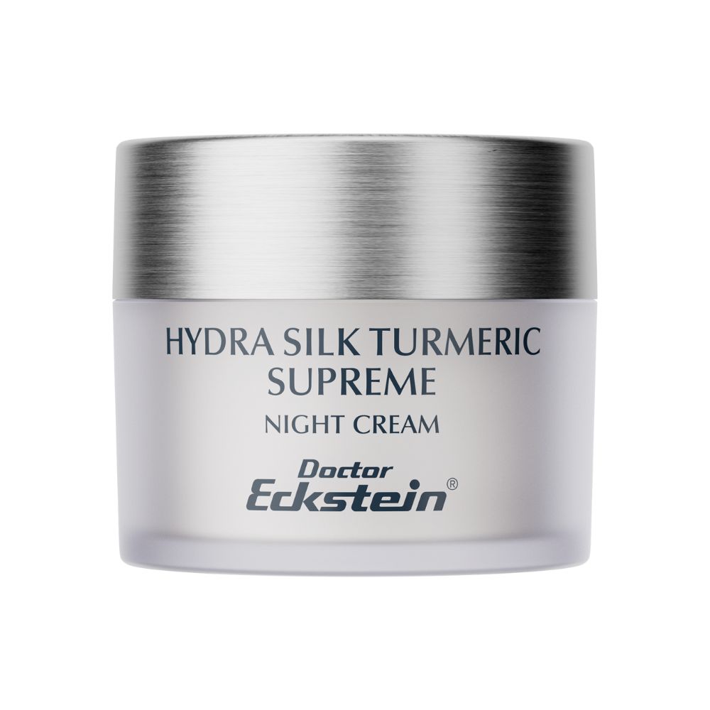 Pot de crème avec couvercle argenté. Inscription : Hydra Silk Turmeric Supreme Night Cream. Marque : Doctor Eckstein.