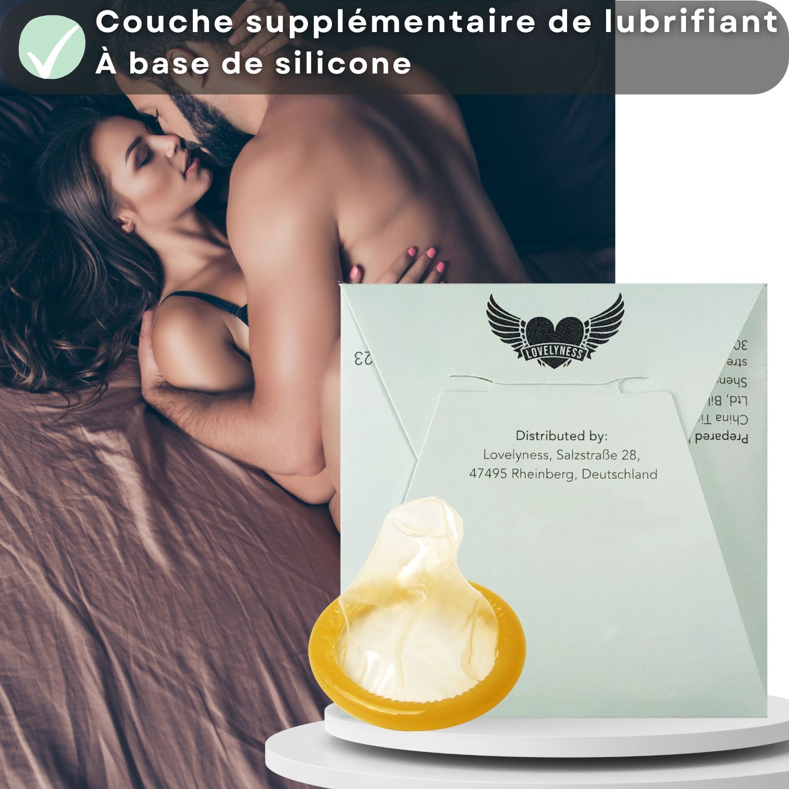 Préservatif emballé individuellement. Inscription : Ribs & Dots. Logo : cœur ailé. Texte : Emballé individuellement.