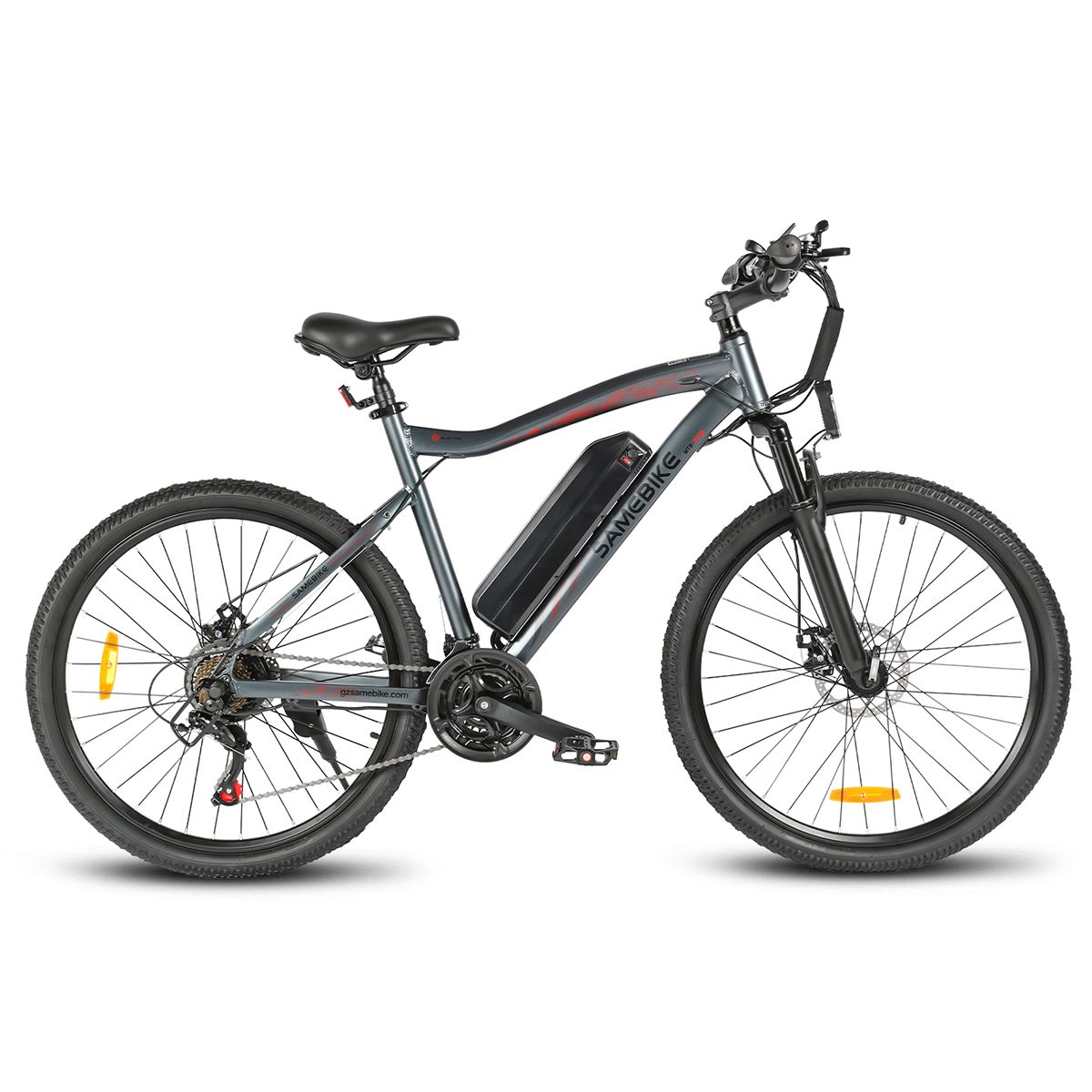 Vélo électrique gris avec pneus et selle noirs. Batterie et marque SAMEBIKE visibles. Réflecteurs jaunes sur les roues.