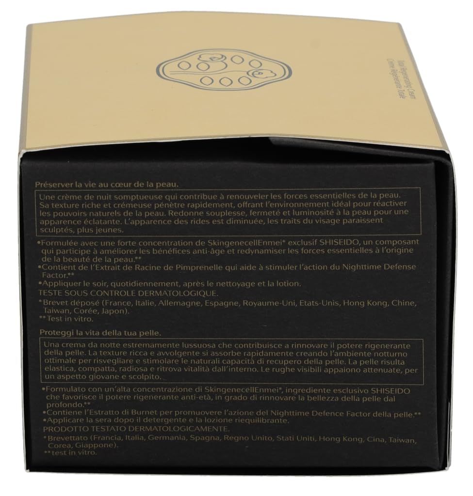 Achterkant van de gouden doos. Meertalige tekst. Logo bovenaan. Tekst: Dermatologisch getest.