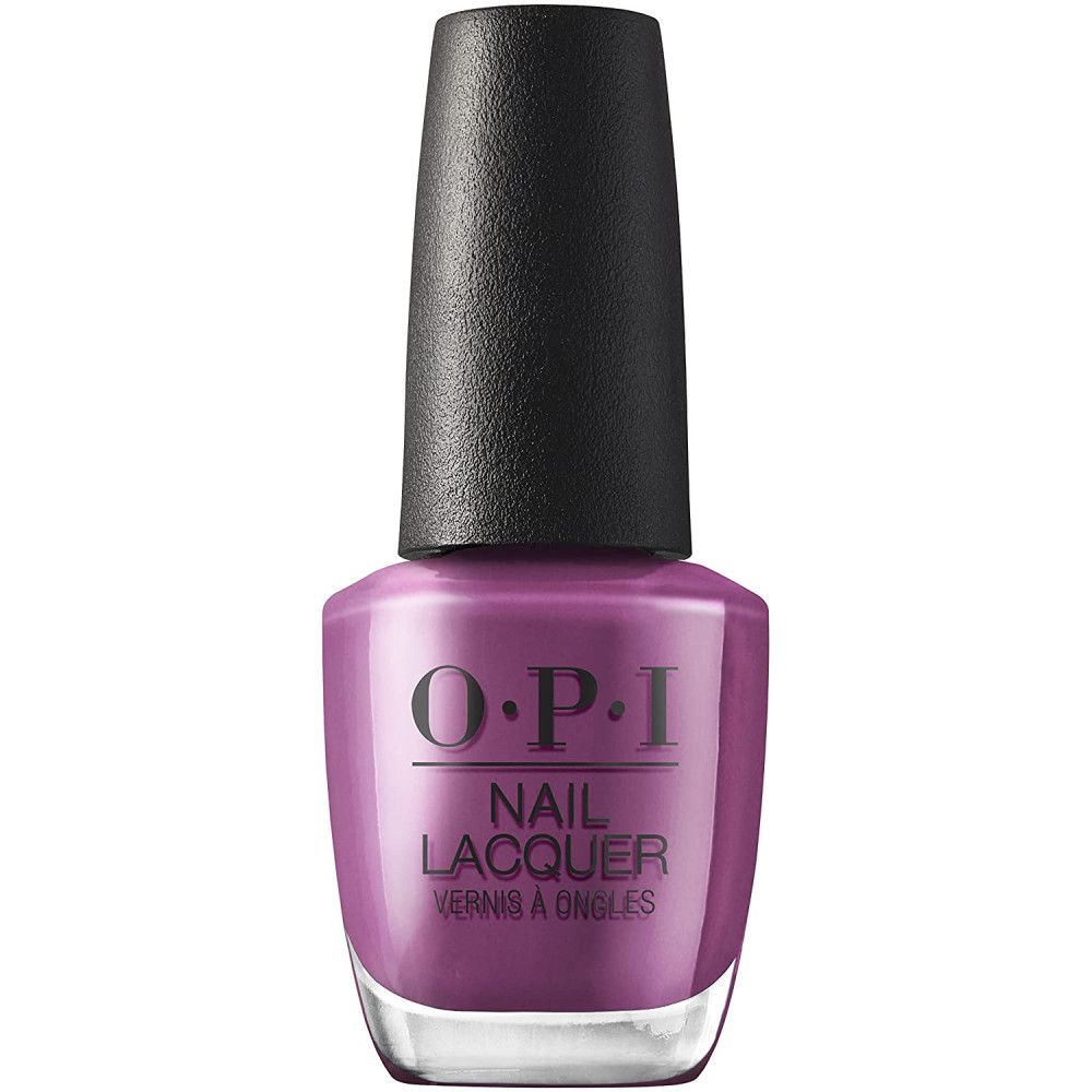 OPI nagellakfles. Paarse lak, zwarte dop. Opschrift: O.P.I. Nail Lacquer. Transparante glazen fles.