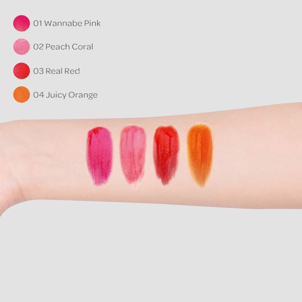 Quatre échantillons de couleurs sur un bras. En haut : 01 Wannabe Pink, 02 Peach Coral, 03 Real Red, 04 Juicy Orange.
