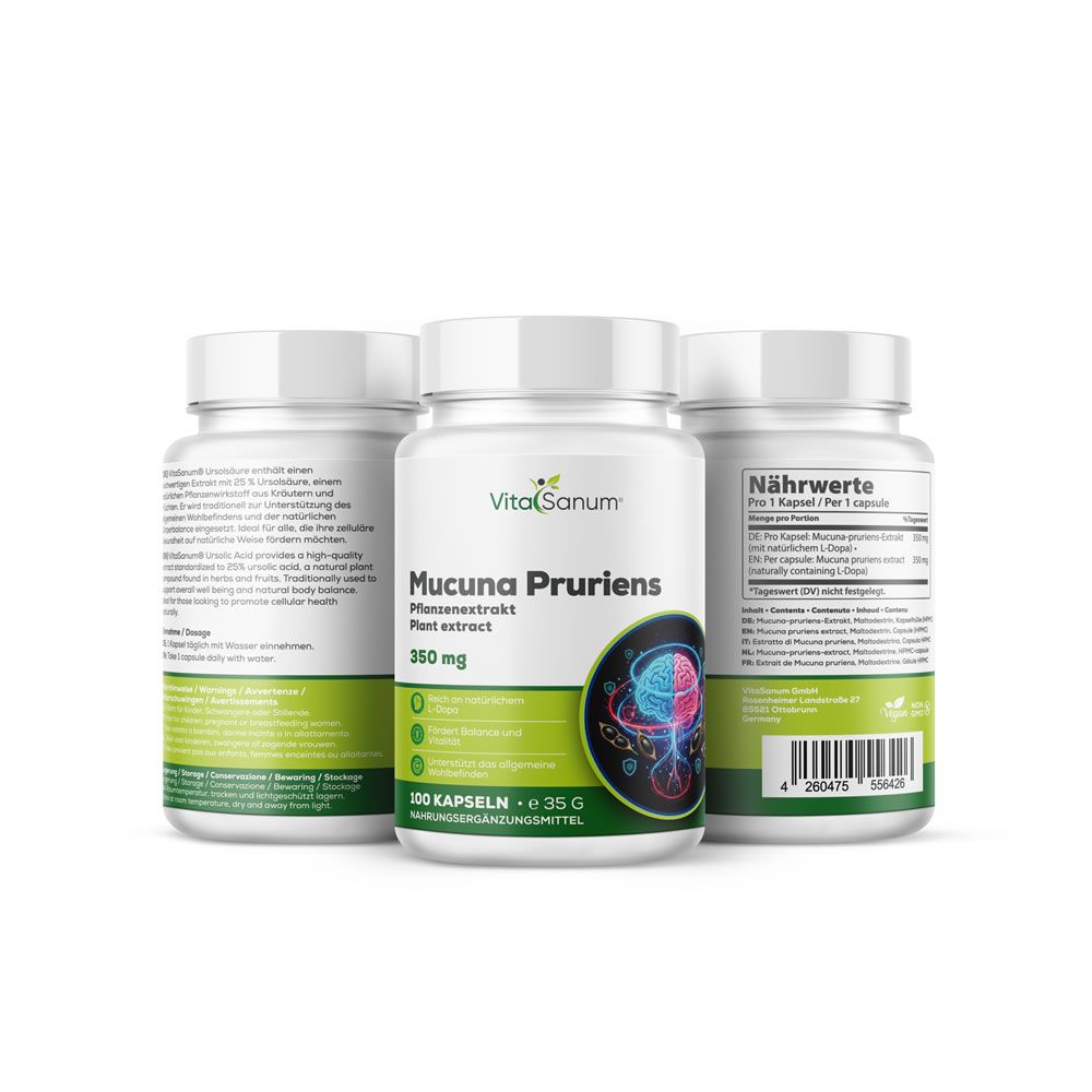 Drie witte flessen VitaSanum® Mucuna Pruriens capsules. Etiketten met productinformatie en voedingswaarden.