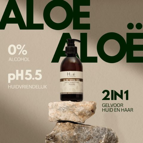 Bruine fles op stenen. Tekst: 0% alcohol, pH5.5, 2in1 gel voor huid en haar.