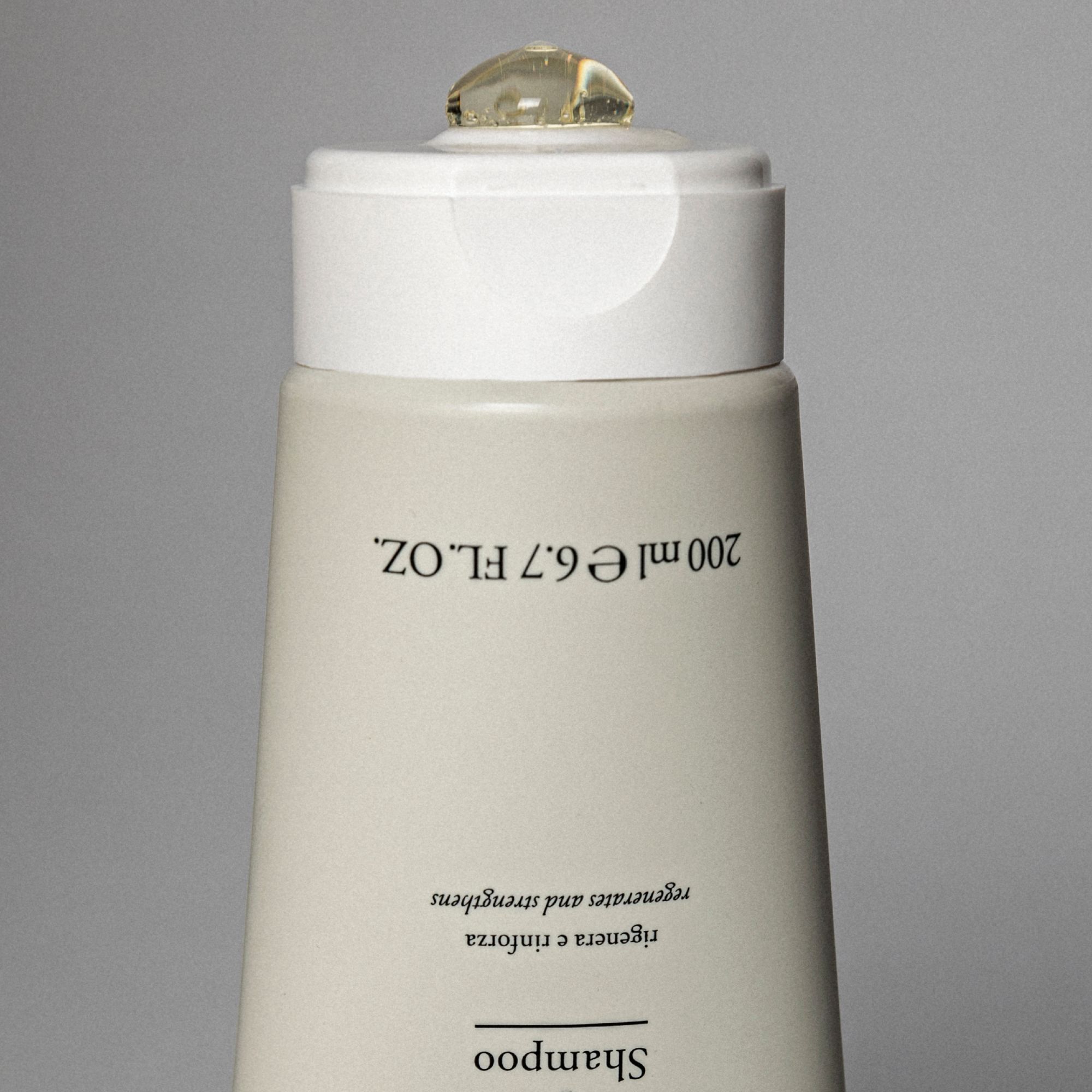 Alkemy Shampooing Restructurant Nourrissant, Renforce les Cheveux Secs et Abîmés