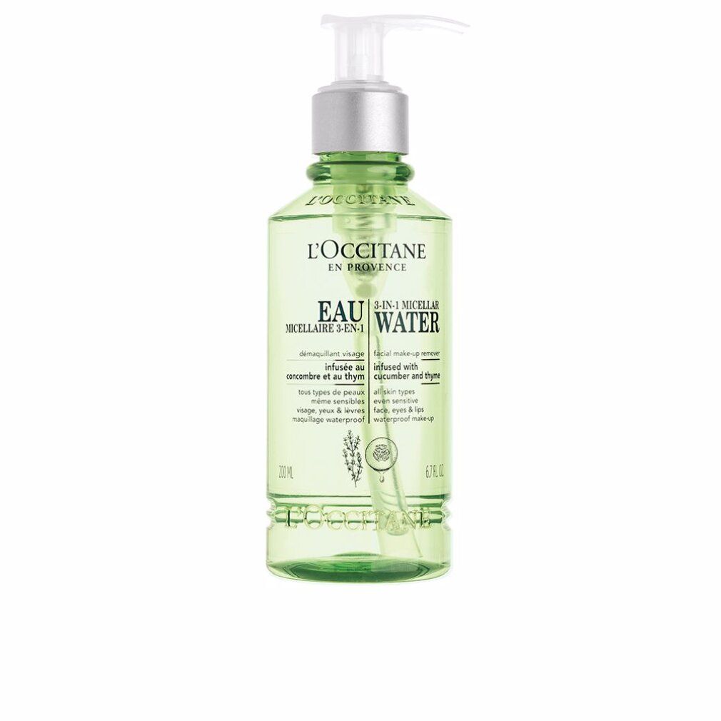 Flacon vert avec pompe. Nom du produit et marque visibles. Contient de l'eau micellaire. Infusé au concombre et au thym.