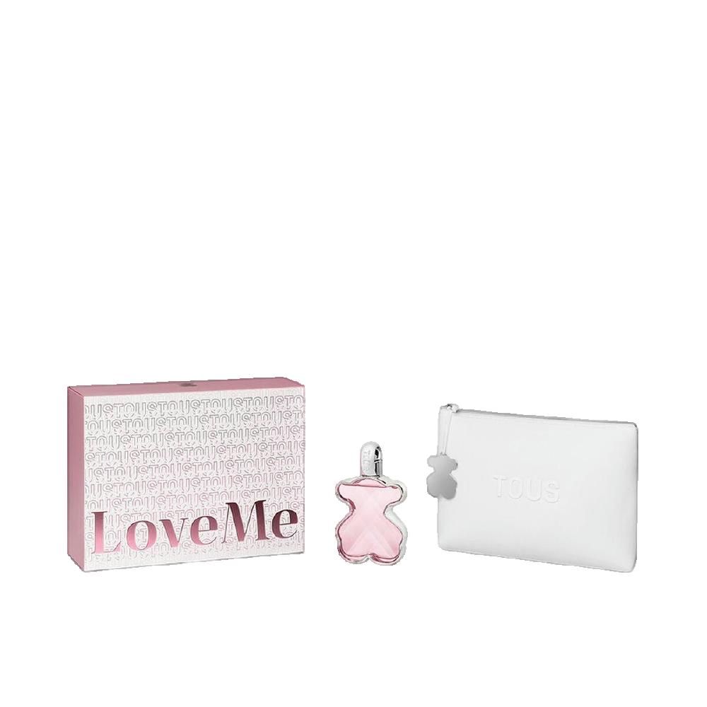 Coffret cadeau avec flacon de parfum, trousse et emballage. Flacon en forme d'ours, liquide rose. Emballage avec inscription LoveMe.