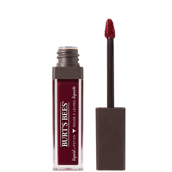 Vloeibare lipstick, donkerrode kleur. Opschrift: BURT'S BEES. Met applicator.