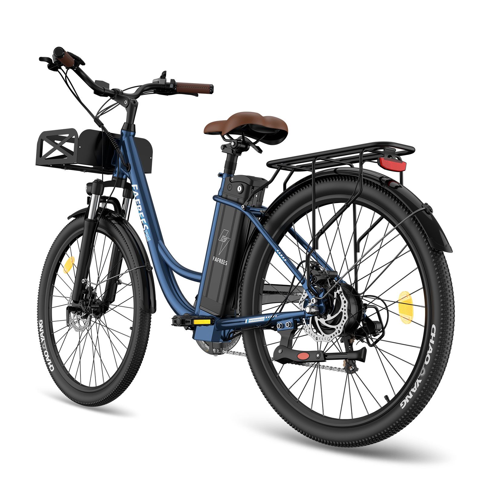 Blauwe e-bike met bruin zadel, bagagerek en mand. Merk FAFREES.