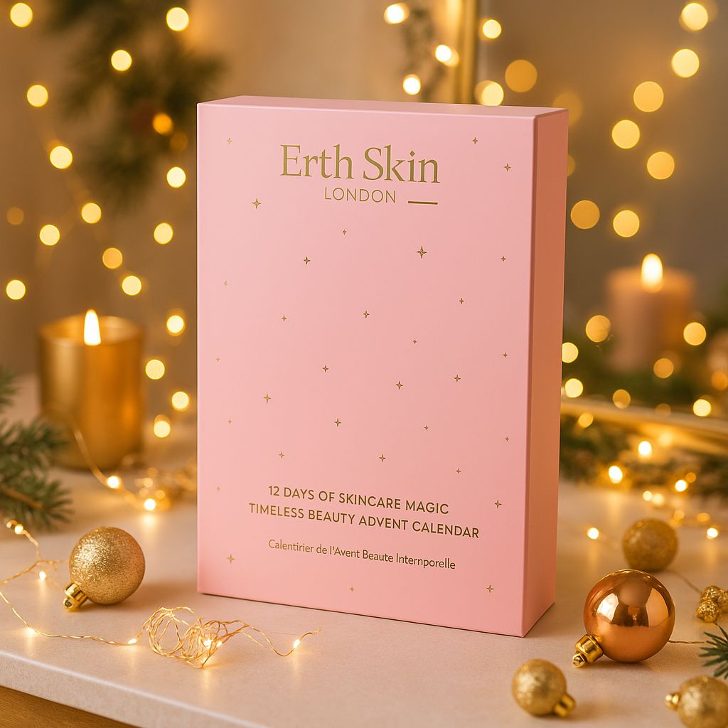 Roze adventskalender met gouden tekst. Bevat "Erth Skin London" en "12 Days of Skincare Magic". 