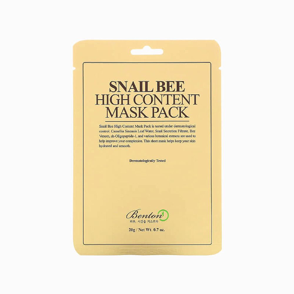 Masque facial dans un emballage doré. Texte : Snail Bee High Content Mask Pack. Marque : Benton. Testé dermatologiquement.