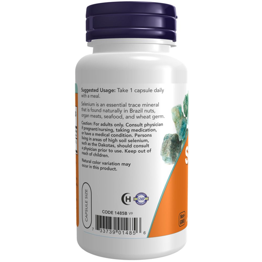 Achterkant fles. Opschrift: Suggested Usage: Take 1 capsule daily with a meal. GMP-certificering.