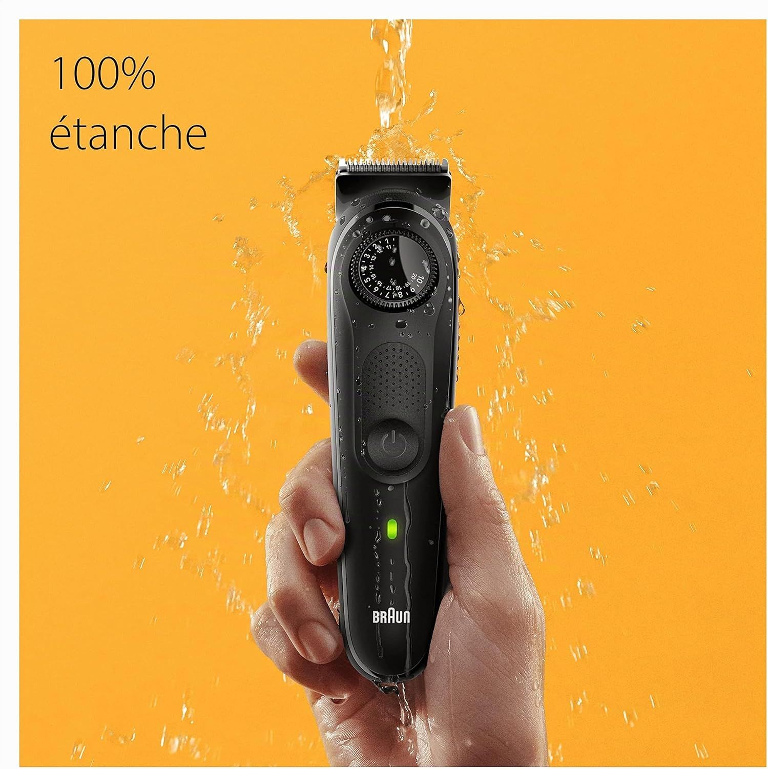 Tondeuse à barbe Braun noire avec molette de réglage et indicateur de charge, tenue sous l'eau.