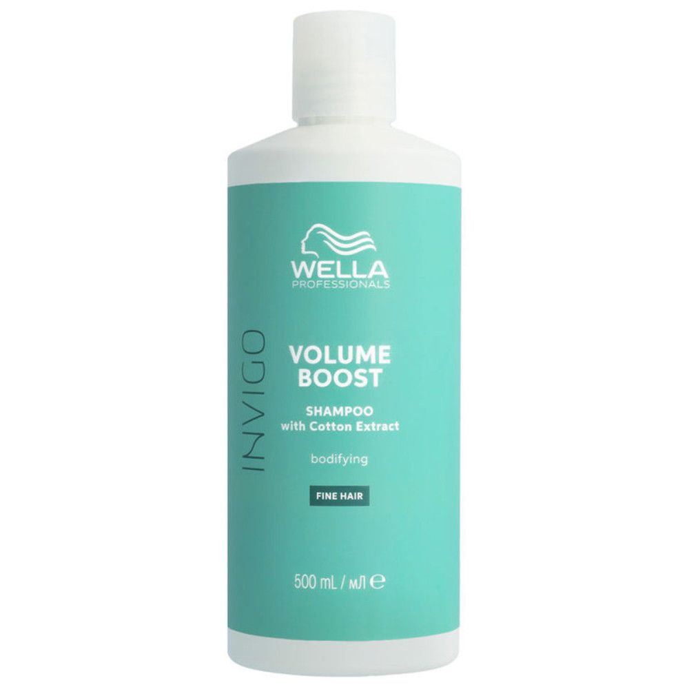 Shampoo fles met witte dop. Opschrift: Wella Professionals, Volume Boost, Shampoo with Cotton Extract, bodifying, Fine Hair.