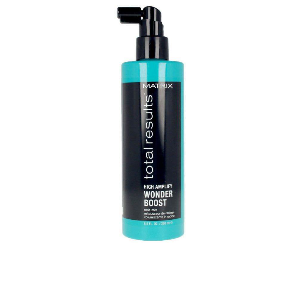 Turquoise en zwarte fles met zwarte pomp. Opschrift: Total Results, High Amplify, Wonder Boost, Root Lifter.