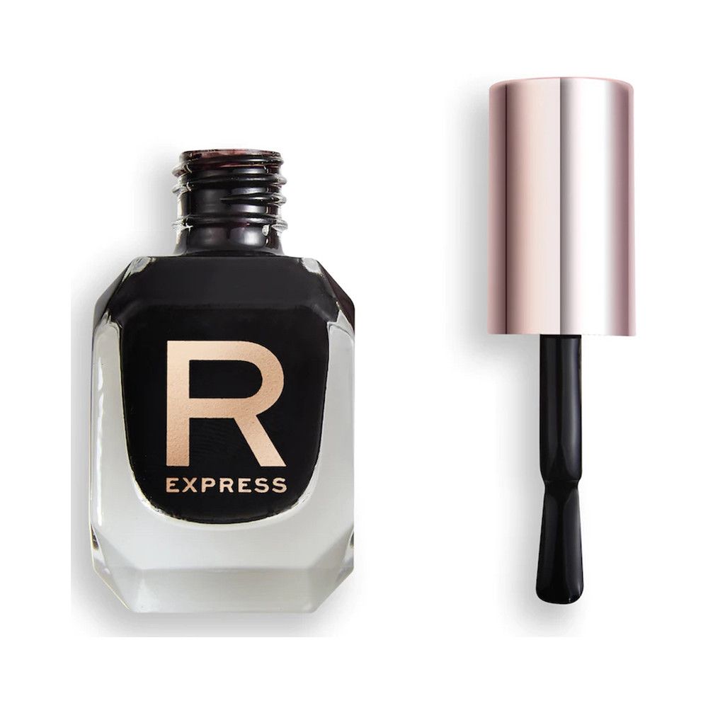 Zwarte nagellak in een zeshoekig glazen flesje met rosé dop en applicator ernaast.
