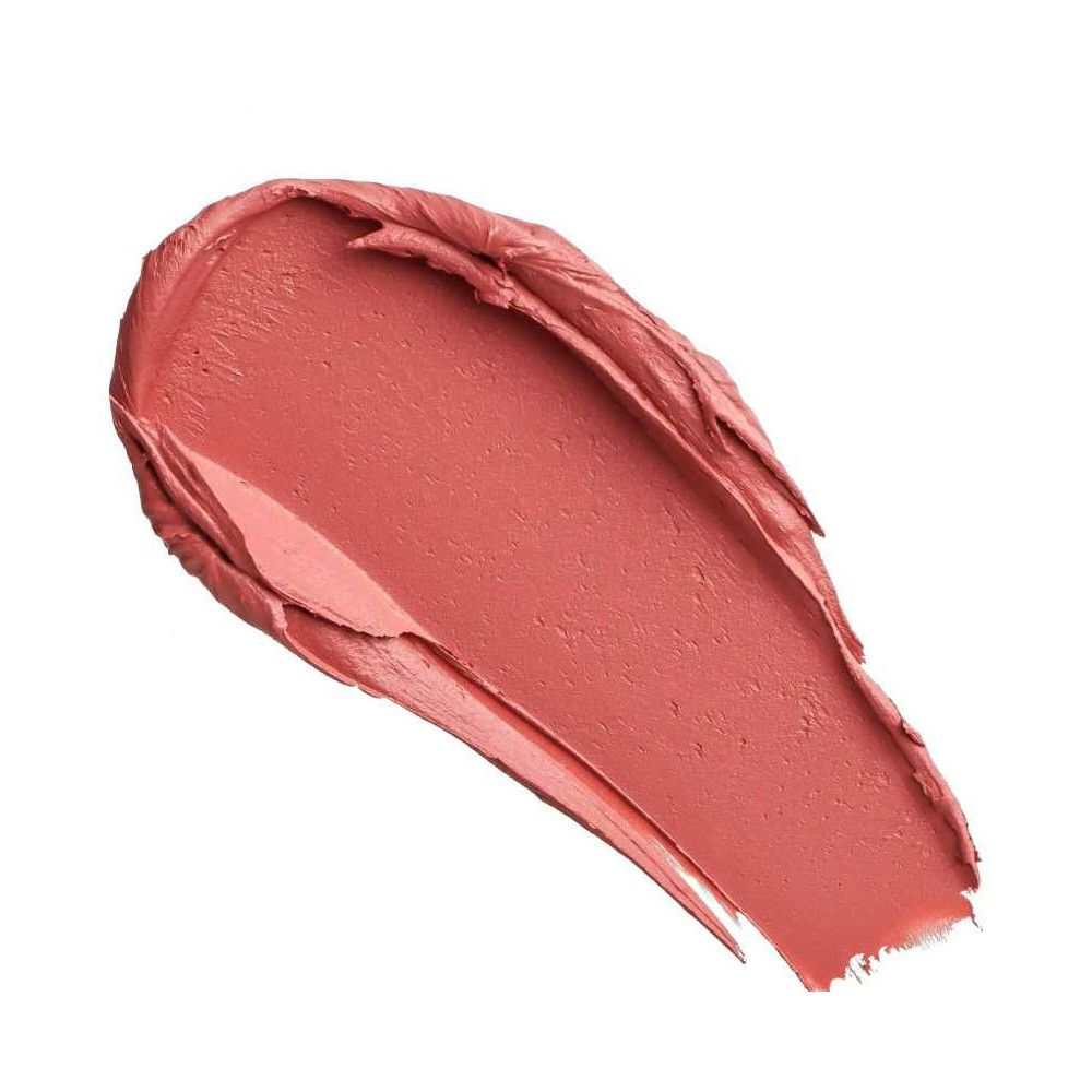 Échantillon de texture de rouge à lèvres dans une teinte corail mate.