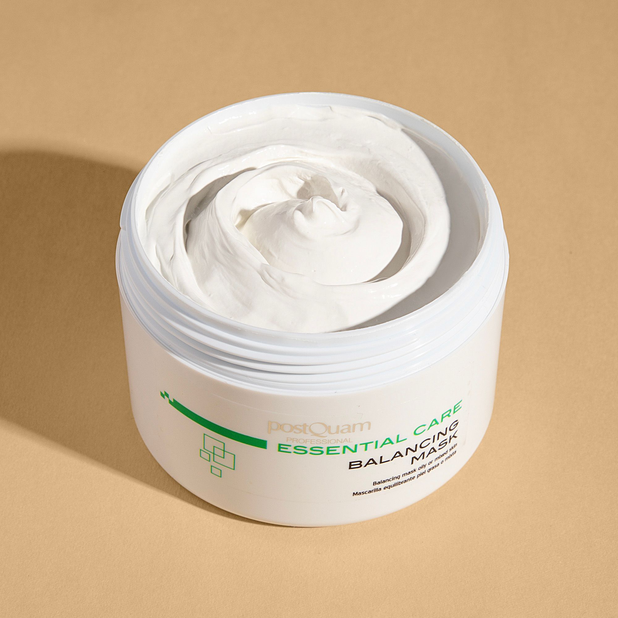 Postquam Masque Équilibrant