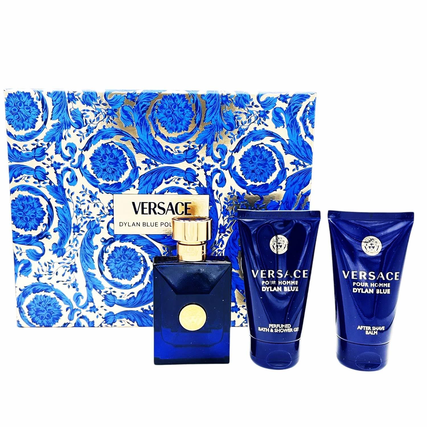 Coffret cadeau à motifs bleus, contenant une bouteille bleue et deux tubes bleus. Le logo Versace est visible.