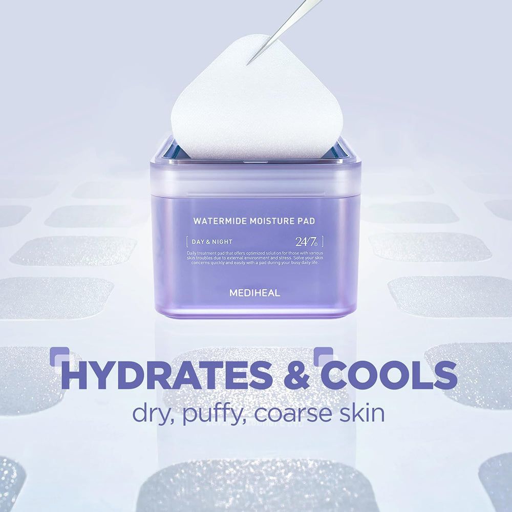 Boîte carrée de pads. Inscription : Watermide Moisture Pad, Day & Night, 24/7, Mediheal. Un pad est prélevé avec une pince.