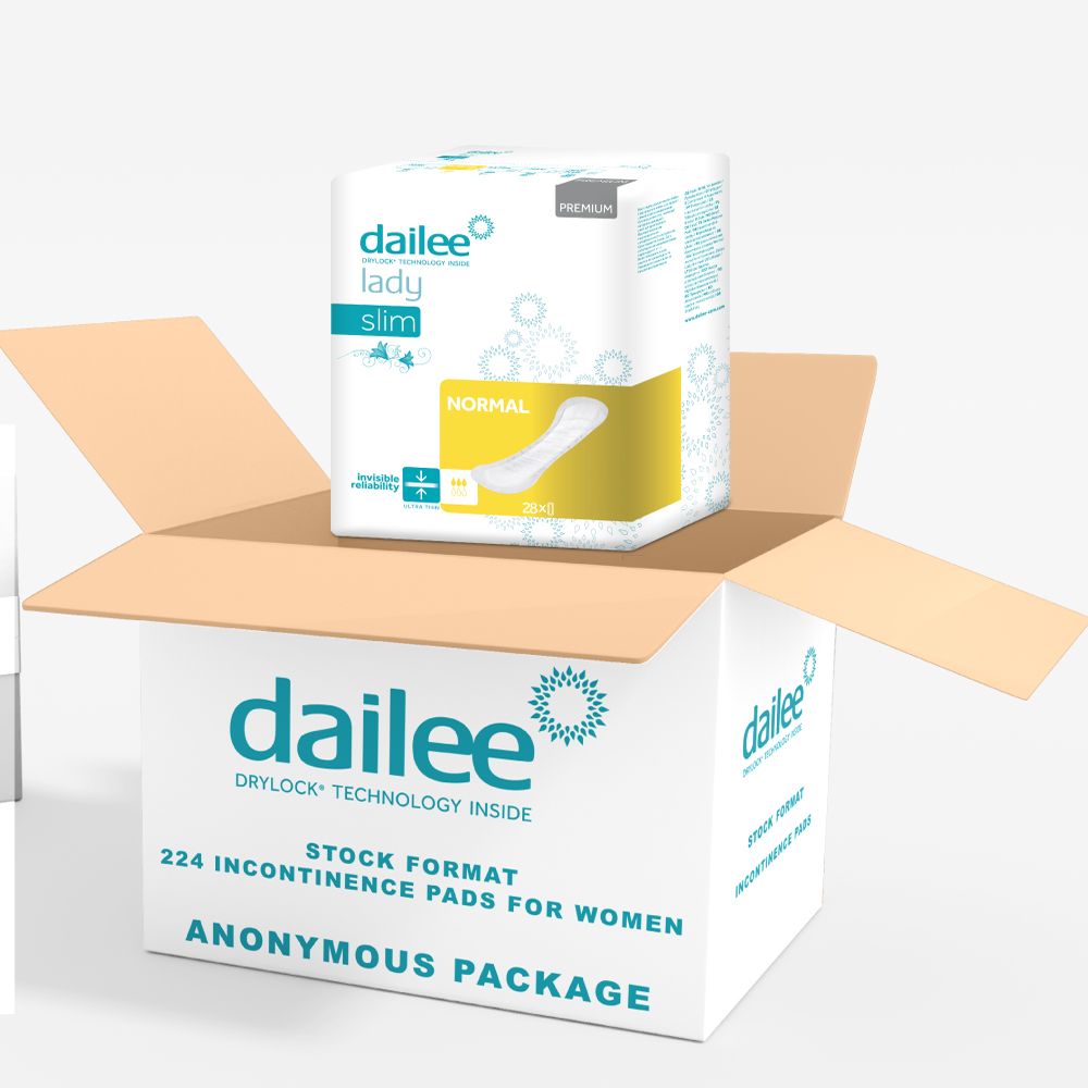 Dailee Lady Slim Normal incontinentieverband in kartonnen doos. 224 stuks. Anonieme verpakking. Product in doos met open deksel.