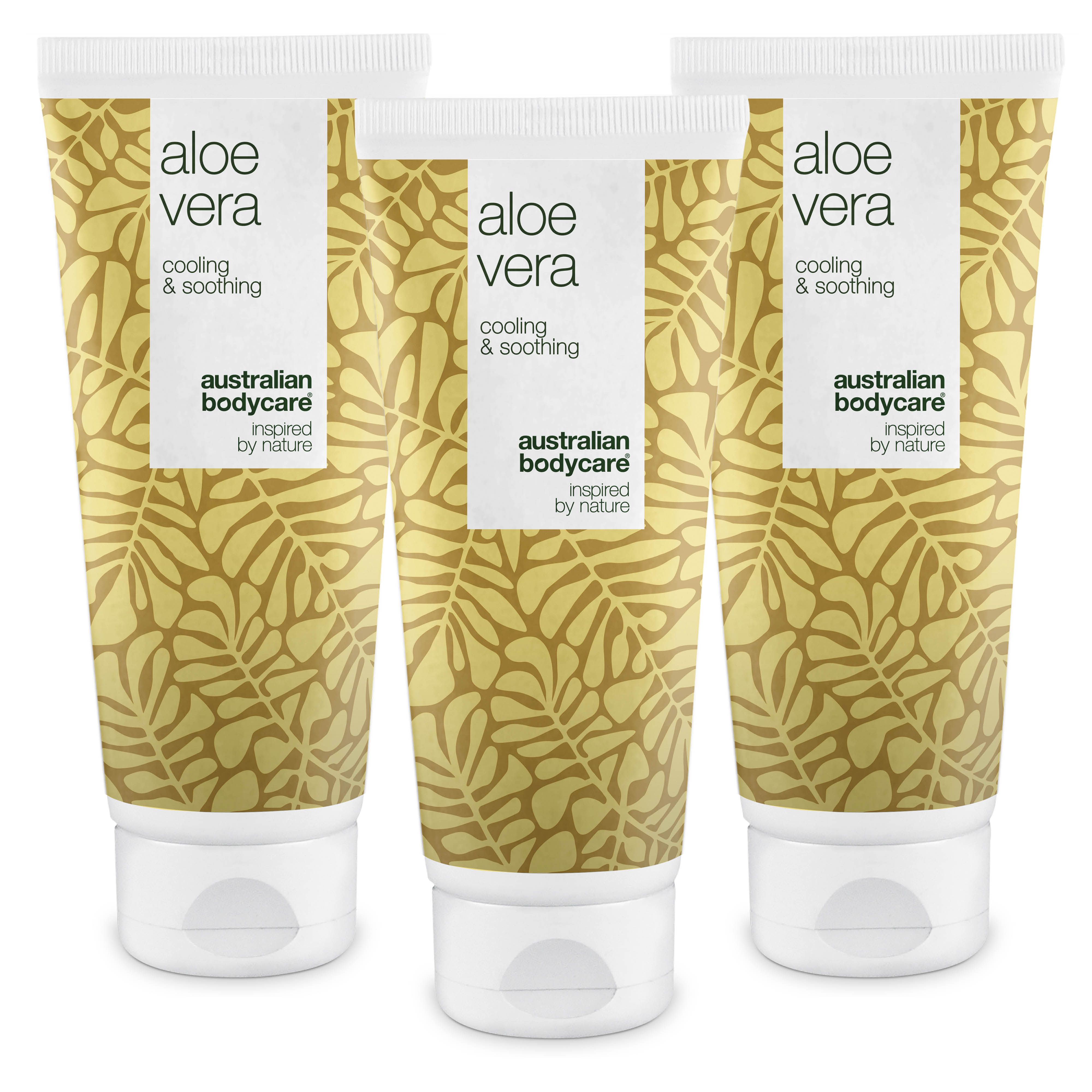 Trois tubes de gel Aloe Vera. Design blanc et jaune avec des feuilles. Marque : Australian Bodycare.