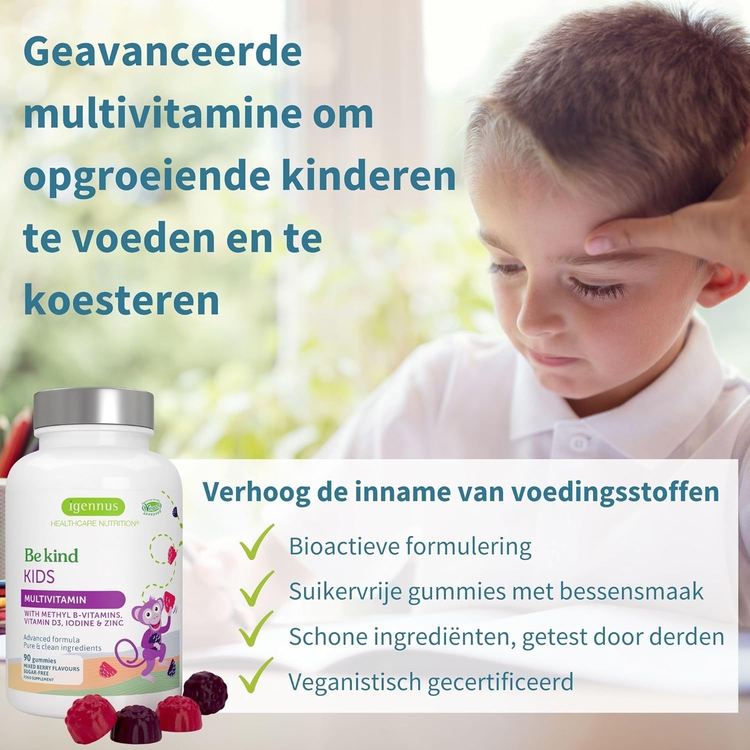 Kind leest, naast fles multivitaminengummies en lijst met voordelen.