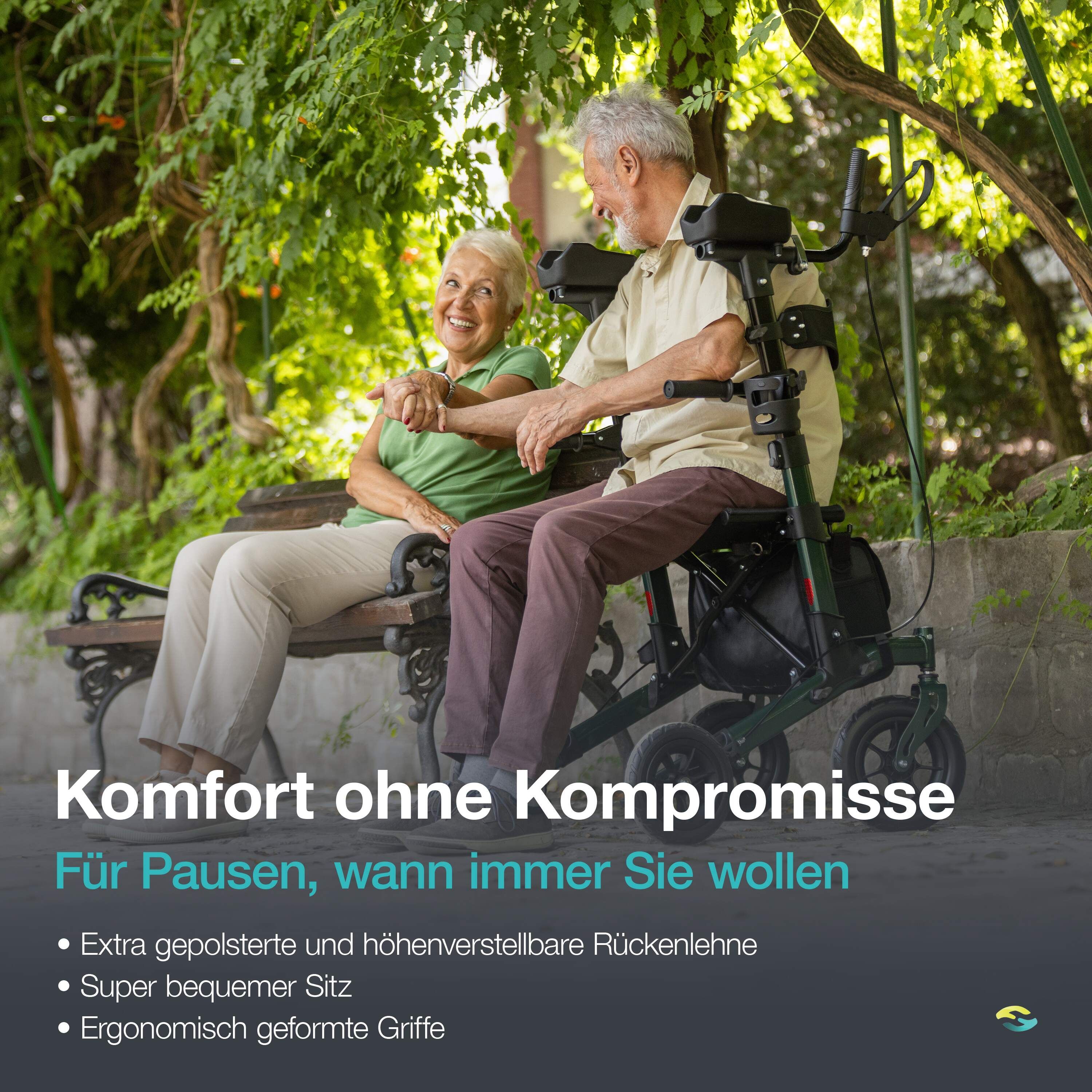 Couple âgé assis sur un banc de parc à côté d'un rollator vert. Siège confortable.