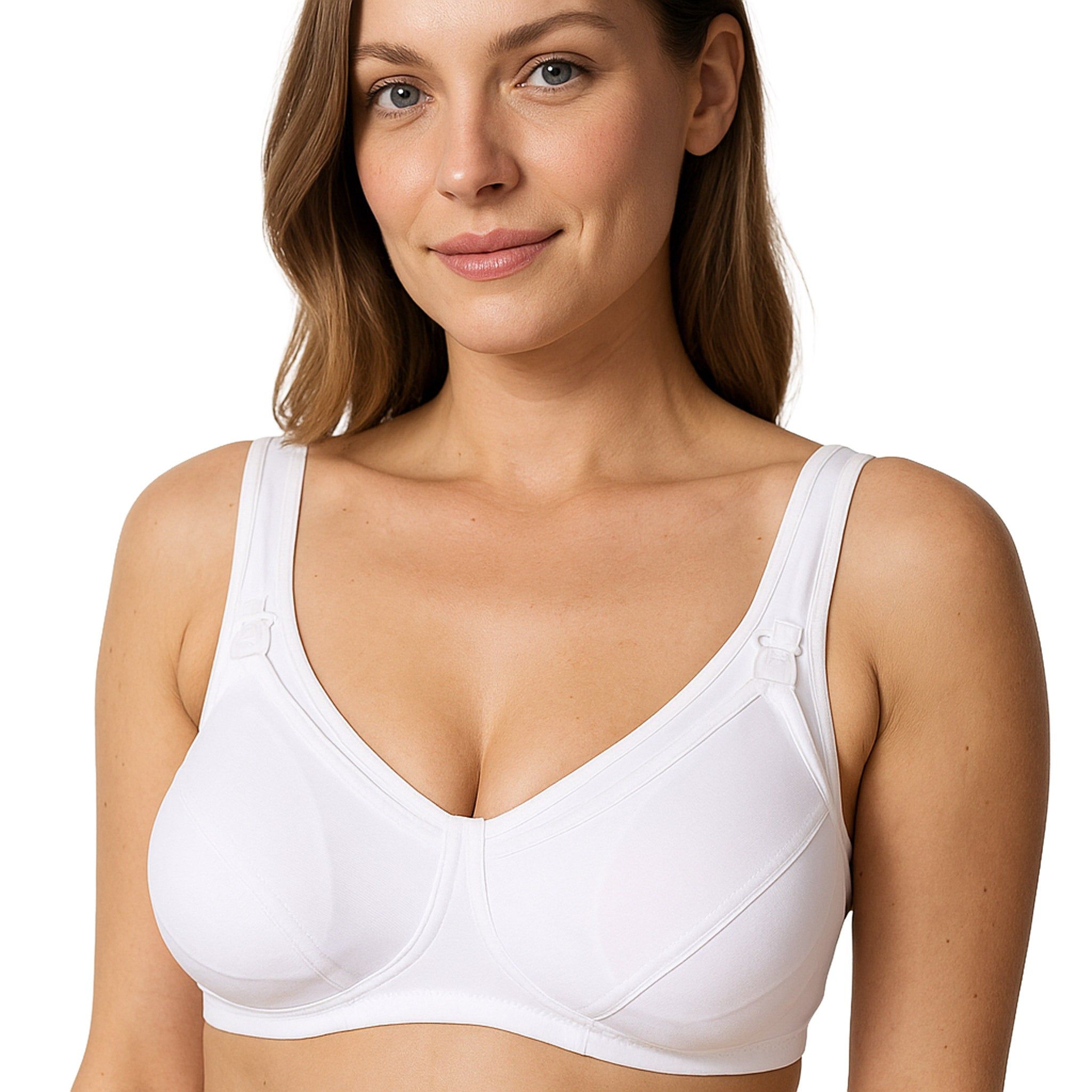Femme portant un soutien-gorge d'allaitement blanc. Bonnet C. Bretelles larges, fermetures réglables. Gros plan.
