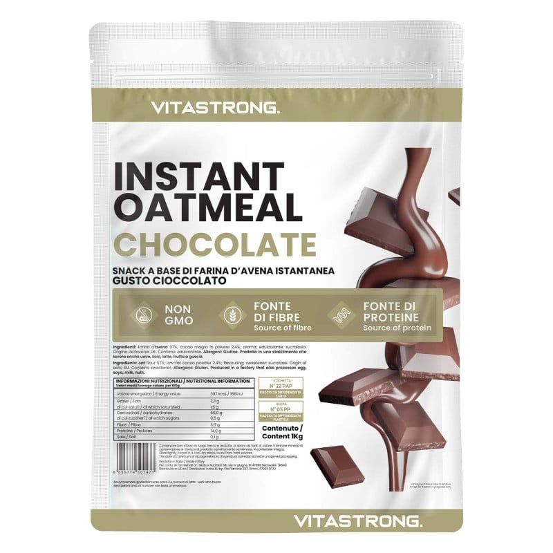 Zak Vitastrong Instant Oatmeal Choco. Tekst: Instant Oatmeal Chocolate, Non-GMO, bron van vezels, bron van eiwitten. Stukjes chocolade.