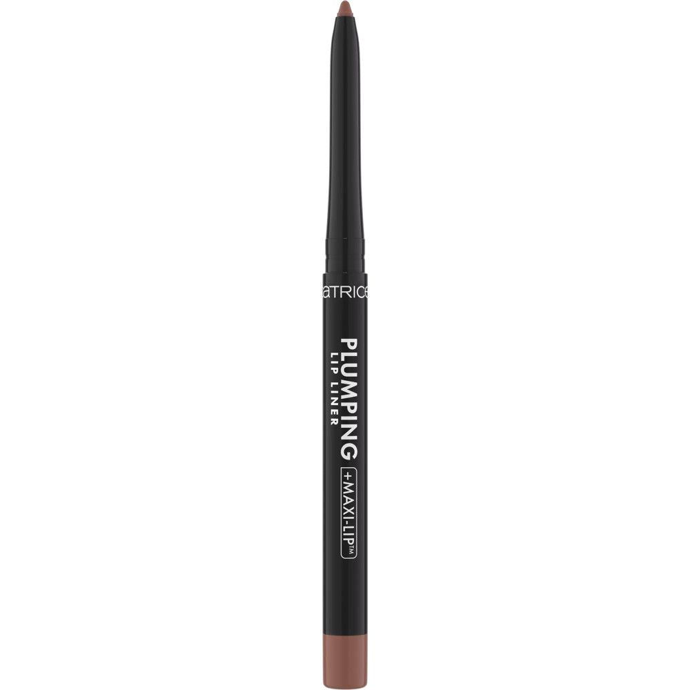 Lip potlood van Catrice. Op de stift staat "Plumping + Maxilip". De stift is bruin en zwart.