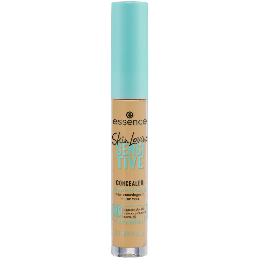 Tube de correcteur beige avec bouchon bleu clair. Inscription : Skin Lovin' Sensitive Concealer. Avec Aloe Vera. Marque : Essence.