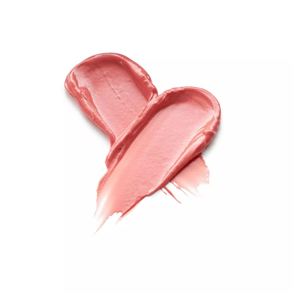 Twee streken roze lippenbalsem op witte achtergrond.