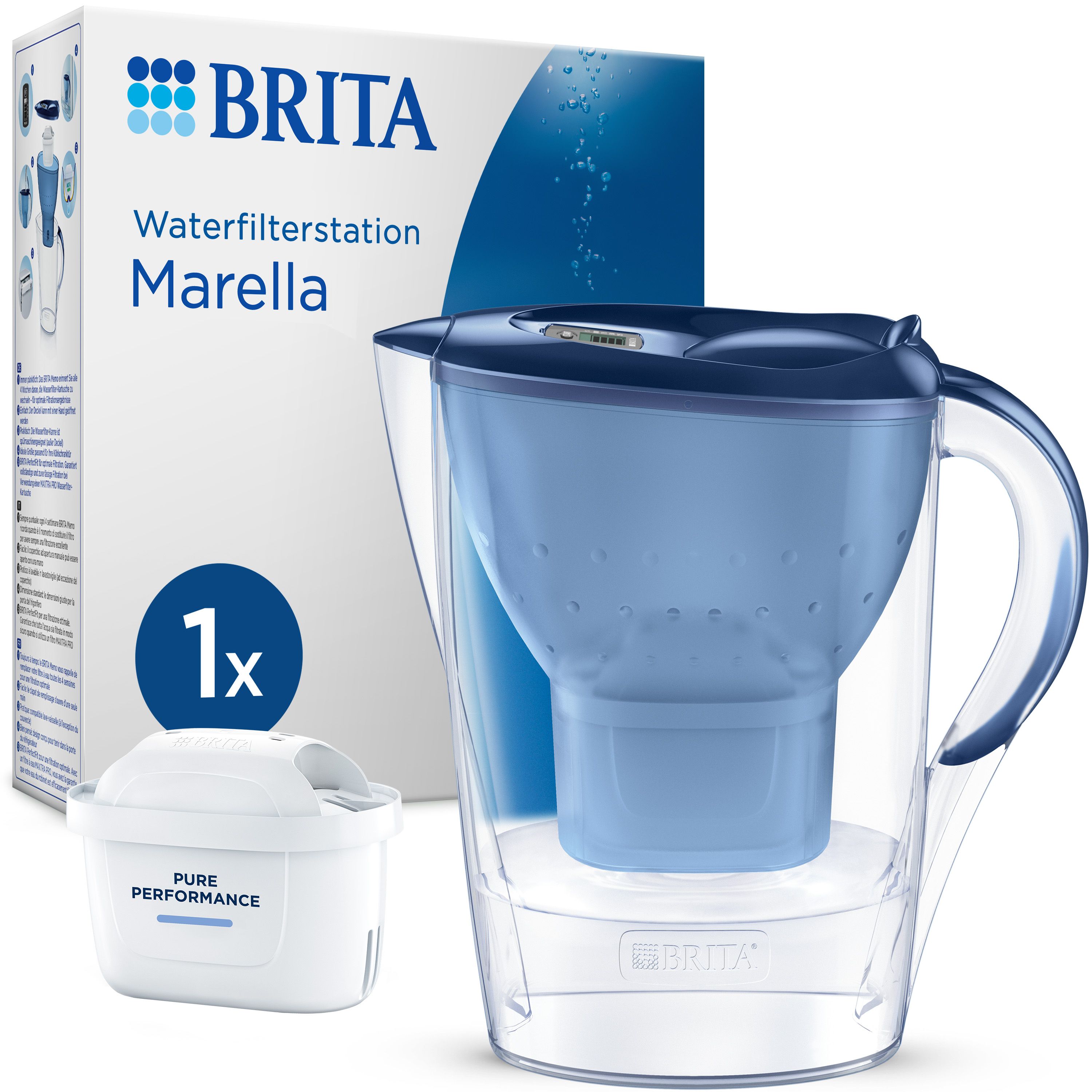 Carafe filtrante BRITA Marella bleue, avec une cartouche filtrante MAXTRA PRO et son emballage.
