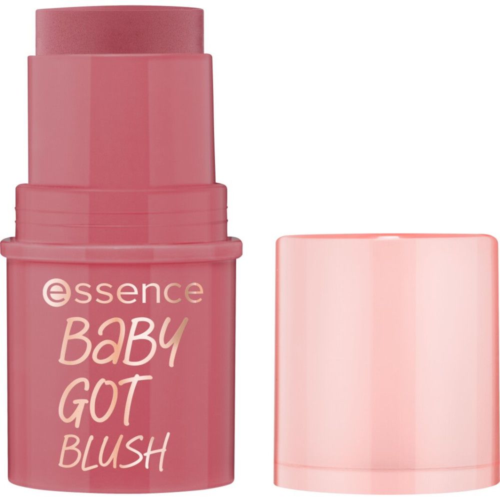 Roze blush stick met dop. Productnaam en merk zichtbaar: Essence Baby Got Blush.