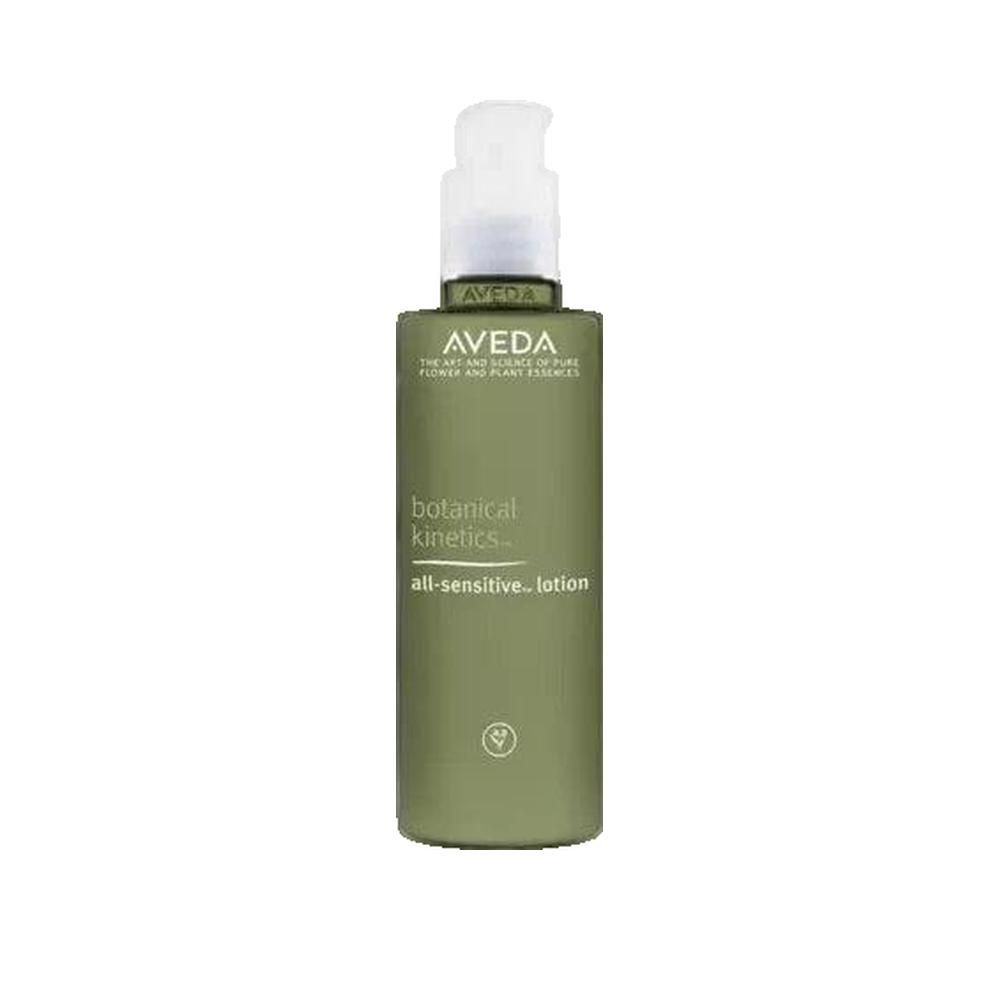 Groene lotionfles met pomp. Opschrift: Aveda, Botanical Kinetics, all-sensitive lotion.