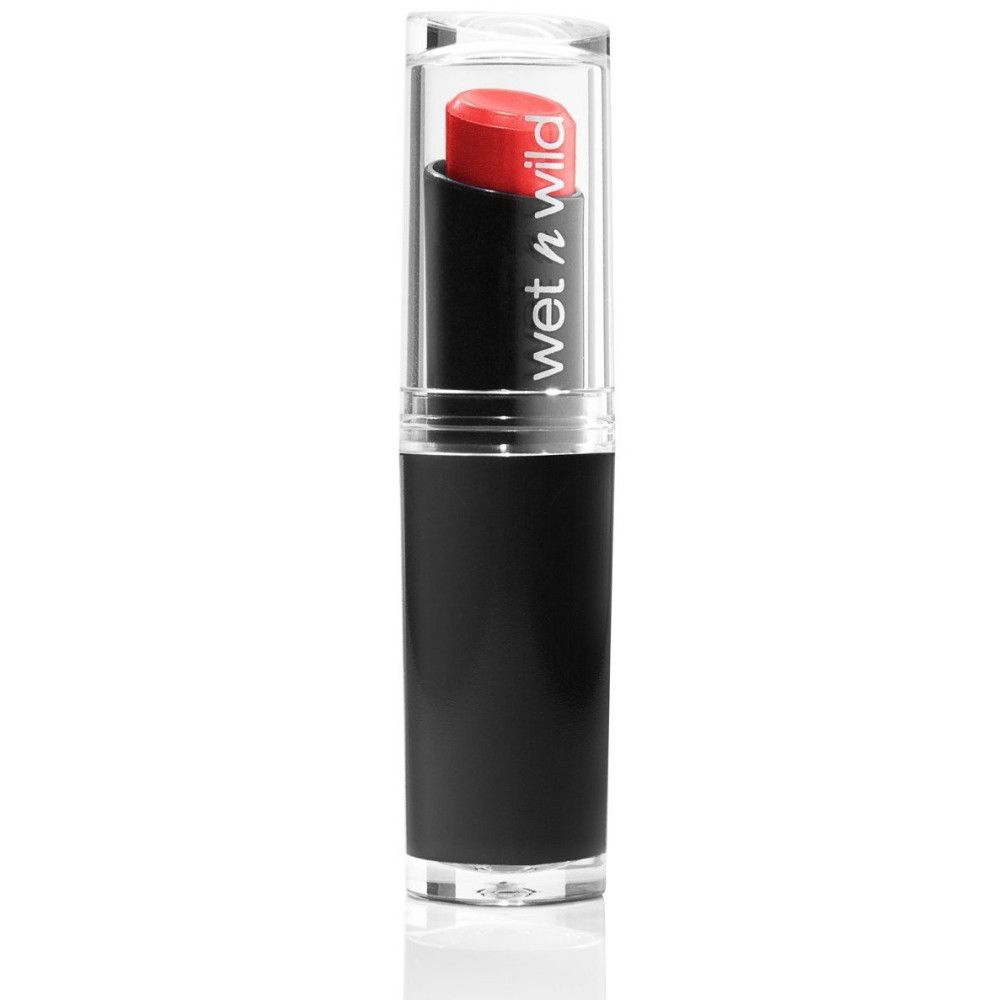 Wet n Wild Megalast lipstick in zwarte huls met doorzichtige dop. De lipstickpunt is rood.