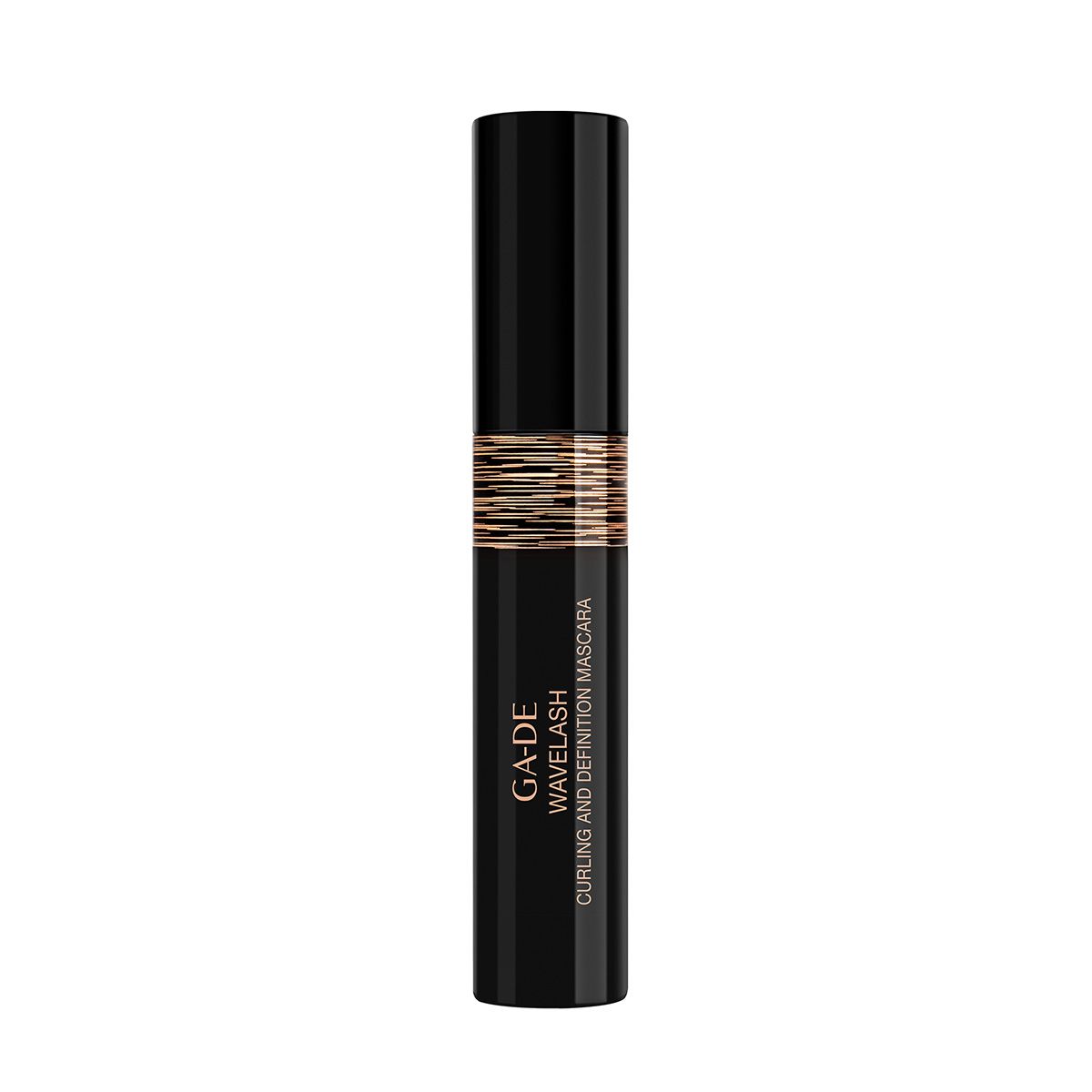 Zwarte mascara tube met gouden band en tekst. Staande weergave.