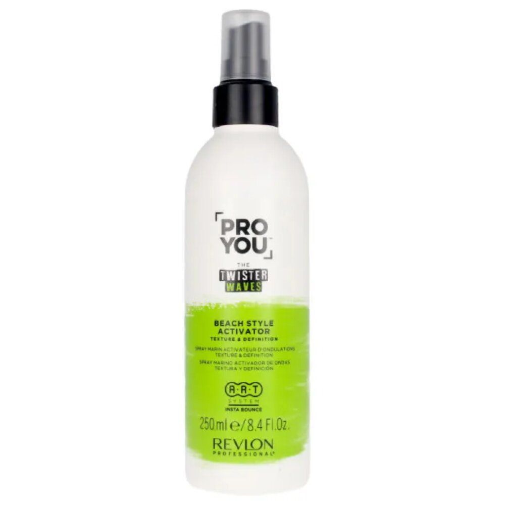 Spray blanc avec tête noire. Étiquette verte et blanche avec texte: Pro You The Twister Waves, Beach Style Activator. 250ml.