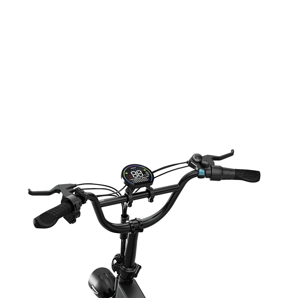 Stuur van een zwarte elektrische fiets met display, remhendels en handvatten. Close-up.