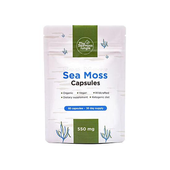 Zakje met Sea Moss capsules. Opschrift: Sea Moss Capsules, 60 capsules, 30 dagen voorraad, 550 mg.